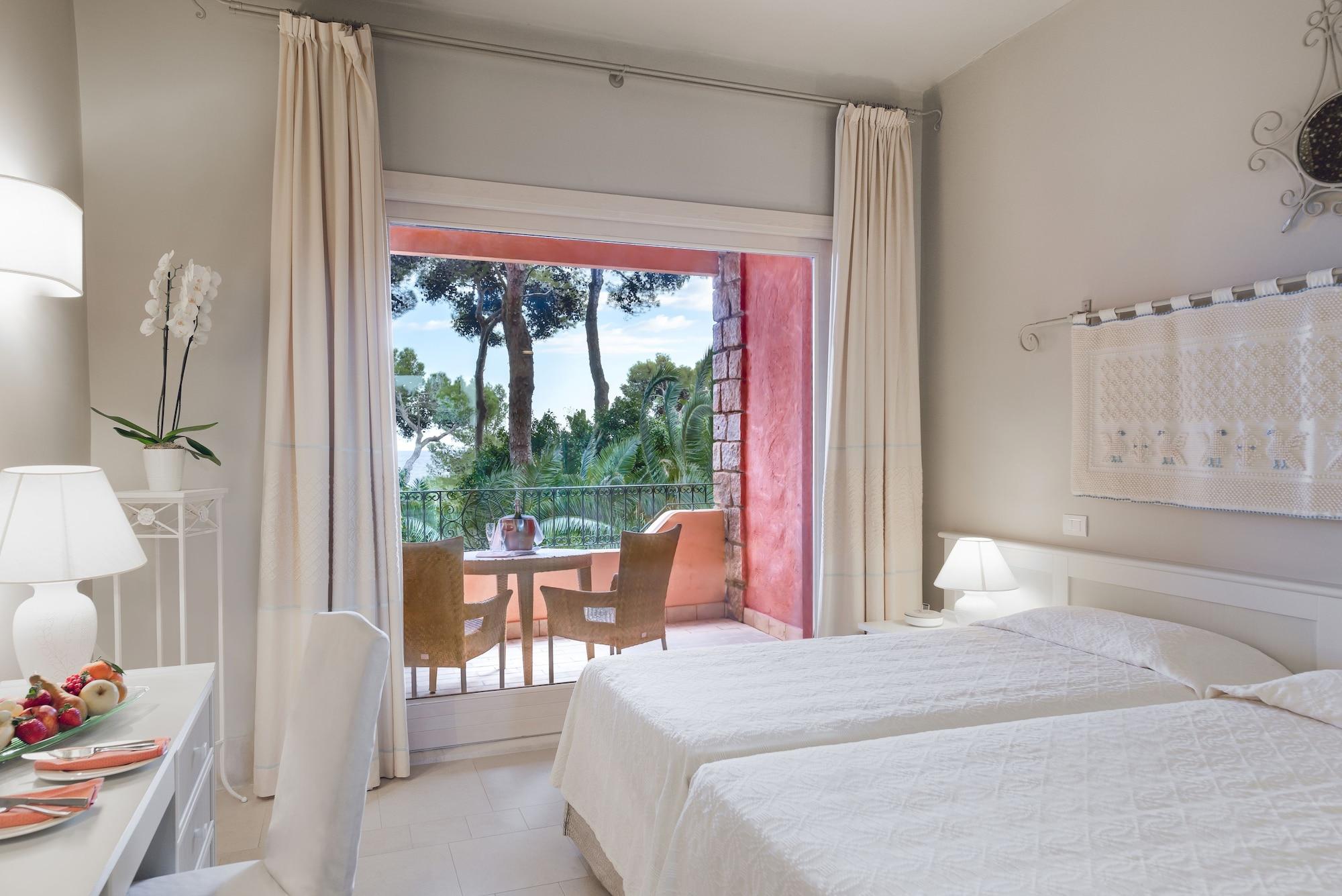 Forte Village Resort - Il Castello Santa Margherita di Pula Esterno foto