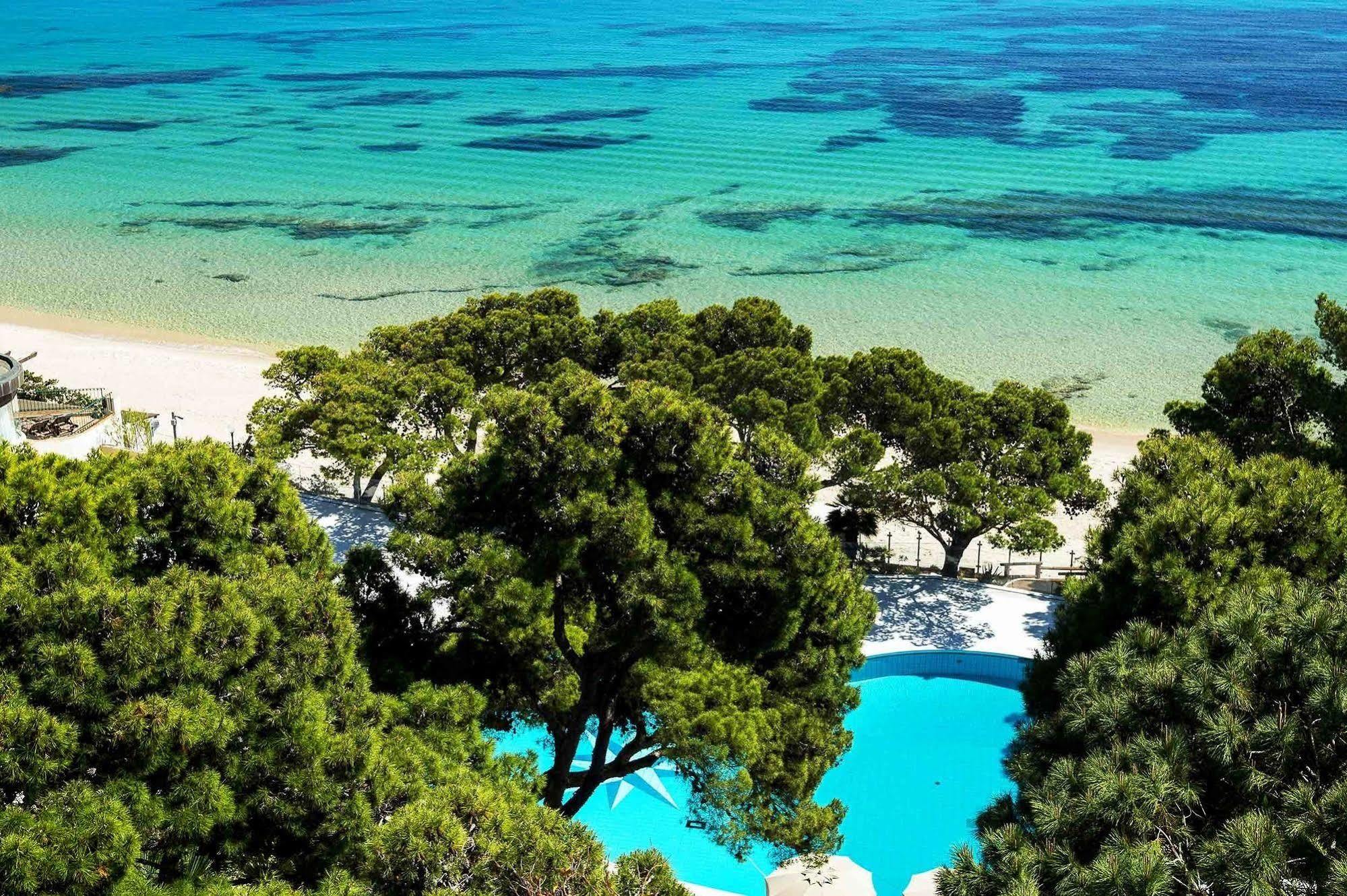 Forte Village Resort - Il Castello Santa Margherita di Pula Esterno foto